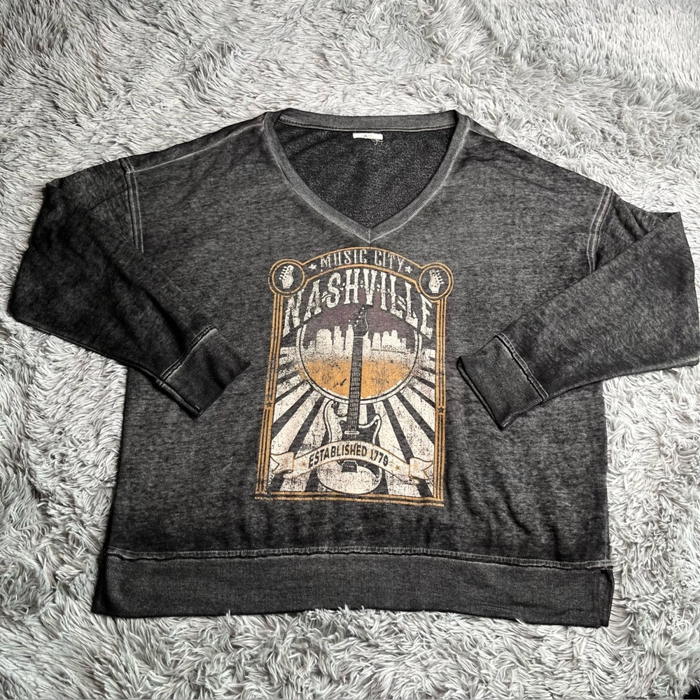 Maurices Sweatshirt Womens XXL Lightweight Nashville Vneck Gray Music City Soft